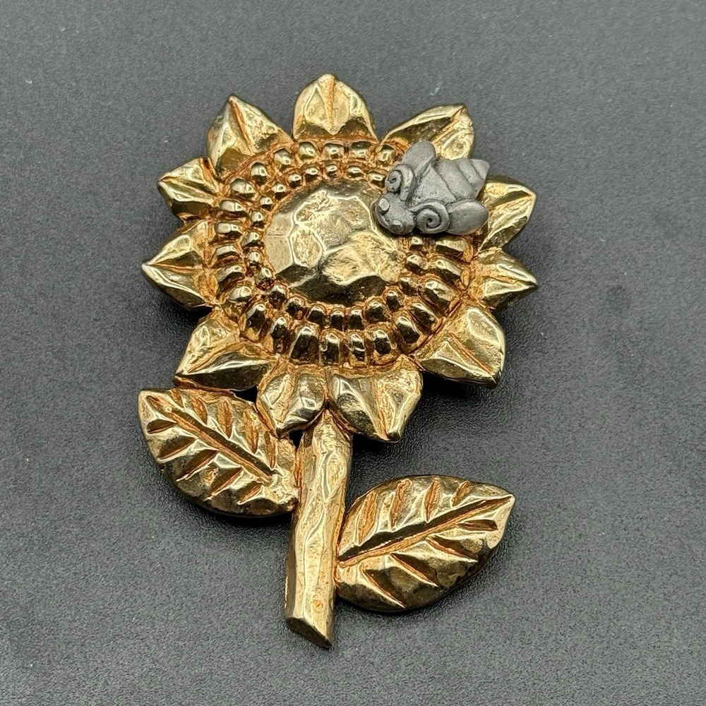 Vintage Brooch Pin JJ Signed Sunflower Gold Tone With Gray 3D Bee